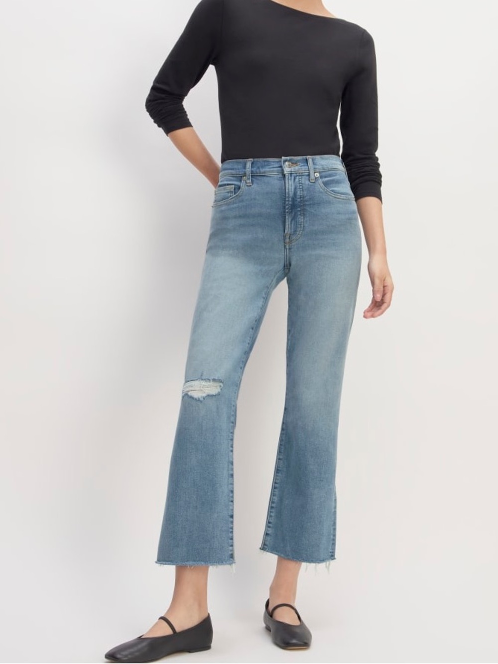 Everlane The Kick Crop Distressed Knee Raw Hem Denim Jeans